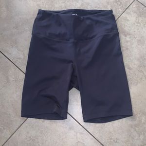 Slate Gray Amazon Brand Biker Short 6-8in